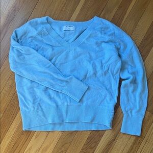 Old Navy Women's Sky Blue V-Neck Sweater